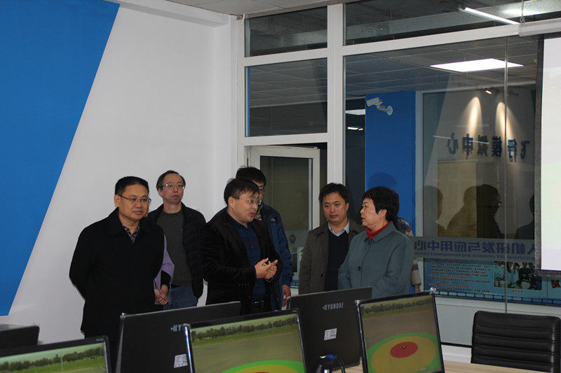 1510627416644790.jpg 河北智飛極農(nóng)無人機(jī)科技|保定ASFC無人機(jī)駕駛員培訓(xùn)考證|打藥撒藥噴藥植保無人機(jī)