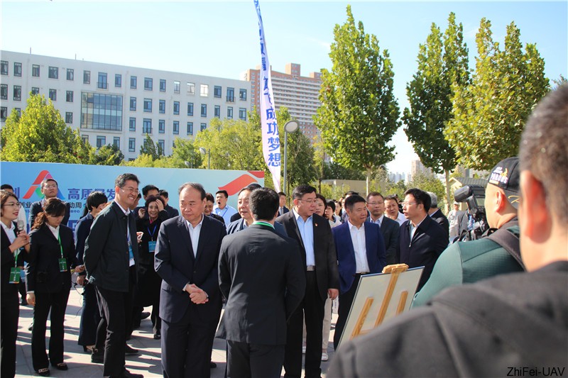 河北智飛極農(nóng)無人機科技|一鳶科技|行業(yè)定制無人機