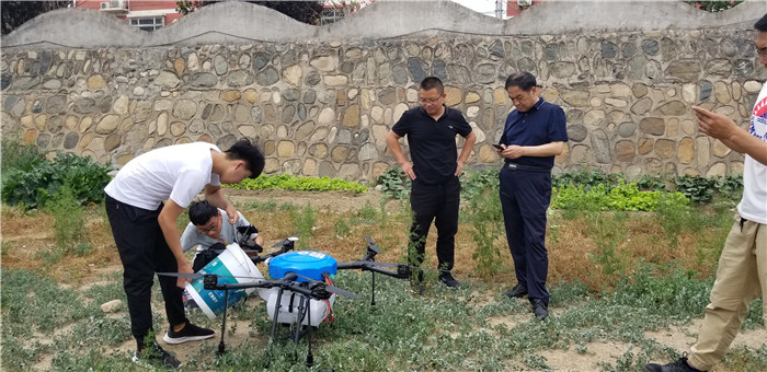 河北智飛極農(nóng)無人機(jī)科技|保定ASFC無人機(jī)駕駛員培訓(xùn)考證|打藥撒藥噴藥植保無人機(jī)